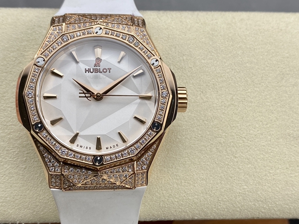 ウブロコピー時計全体デザイン